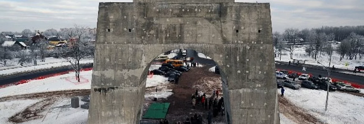 «Капсула Времени» легла в основание Арки Победы.